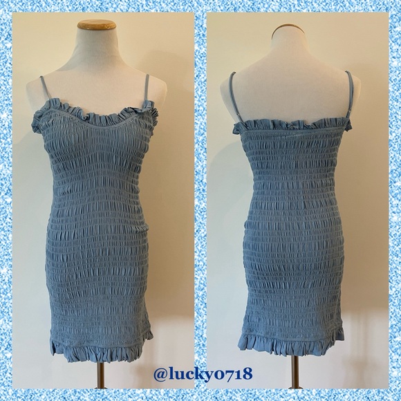 Lovers + Friends Monaco Dress in Baby Blue NWT Sz 4 - Picture 4 of 11